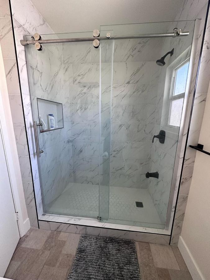 ווסטמינסטר Charming Private Guest Suite Near Disney/Beach מראה חיצוני תמונה