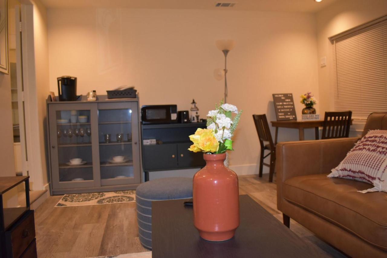 ווסטמינסטר Charming Private Guest Suite Near Disney/Beach מראה חיצוני תמונה