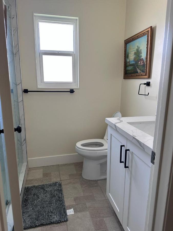 ווסטמינסטר Charming Private Guest Suite Near Disney/Beach מראה חיצוני תמונה
